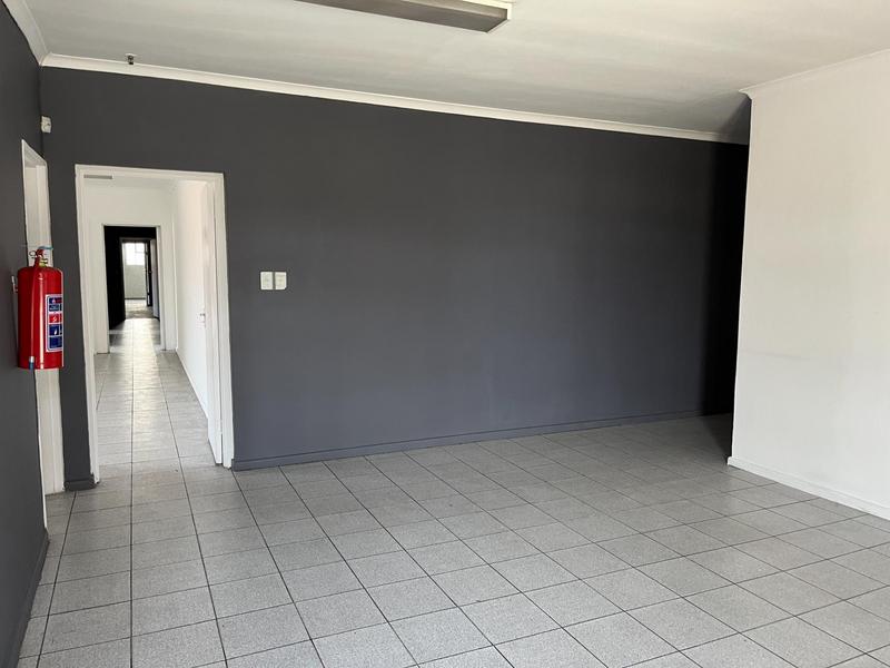 To Let Commercial Property for Rent in Montague Gardens Western Cape